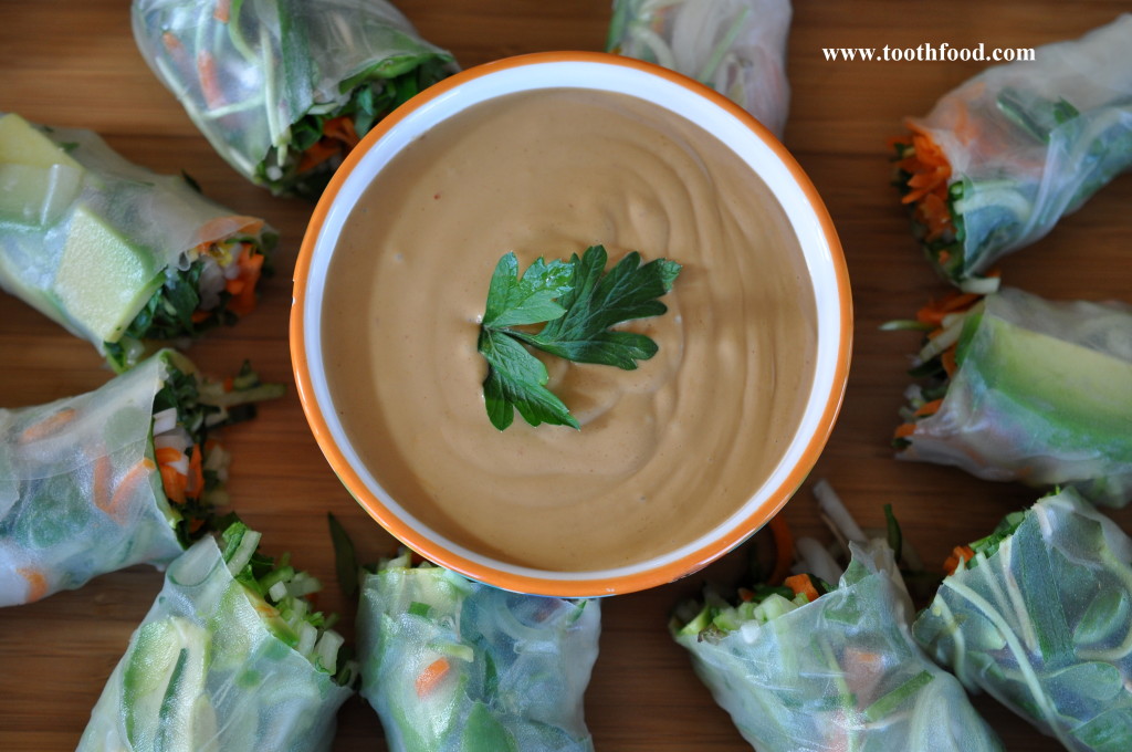 Peanut Dipping Sauce With Rolls