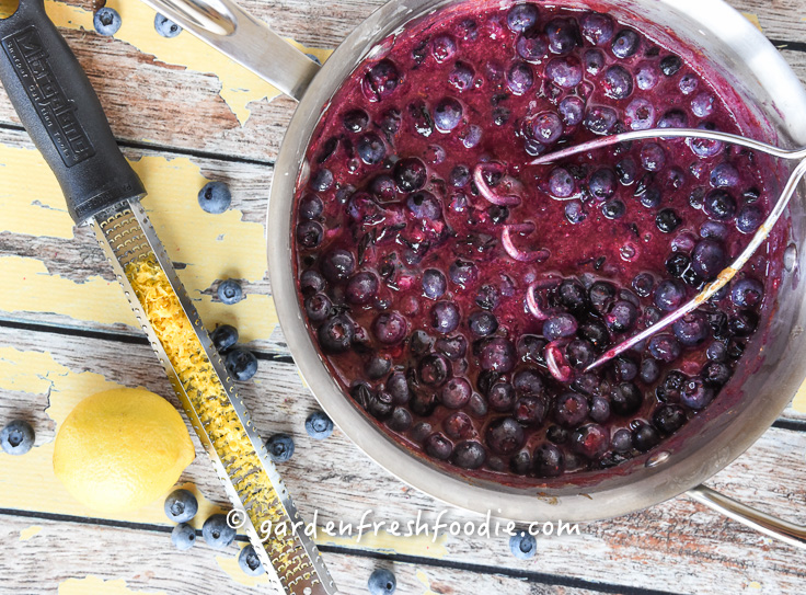 Making Healthy Blueberry Pie Filling